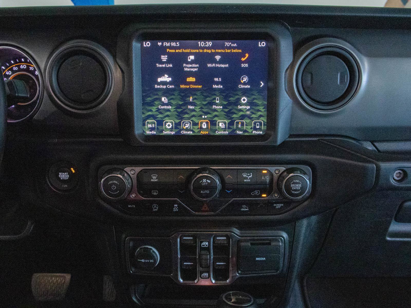 Used 2022 Jeep Gladiator Sport image 4