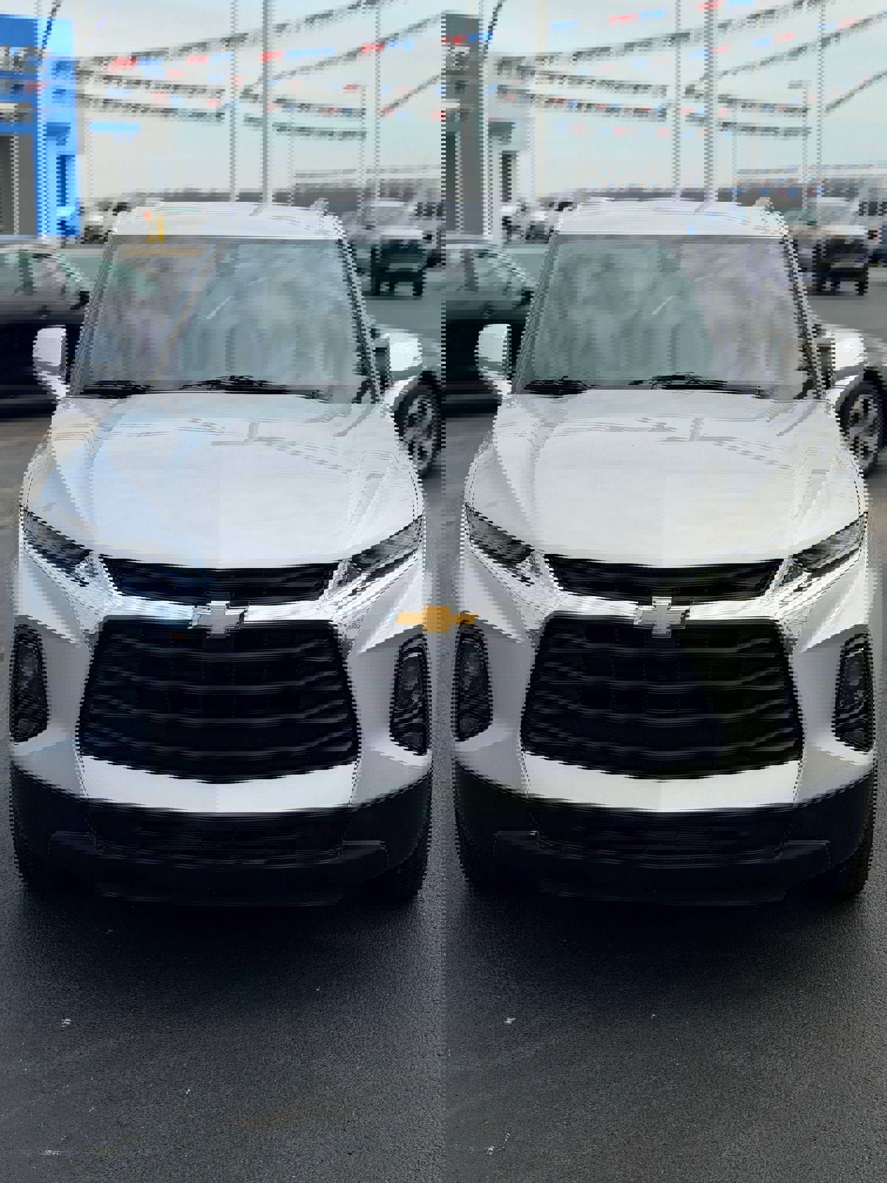 Used 2022 Chevrolet Blazer LT image 2