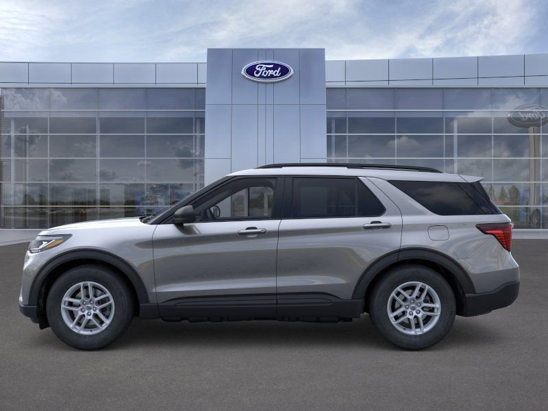 New 2026 Ford Explorer Active w/ Active Comfort Package RWD image 3