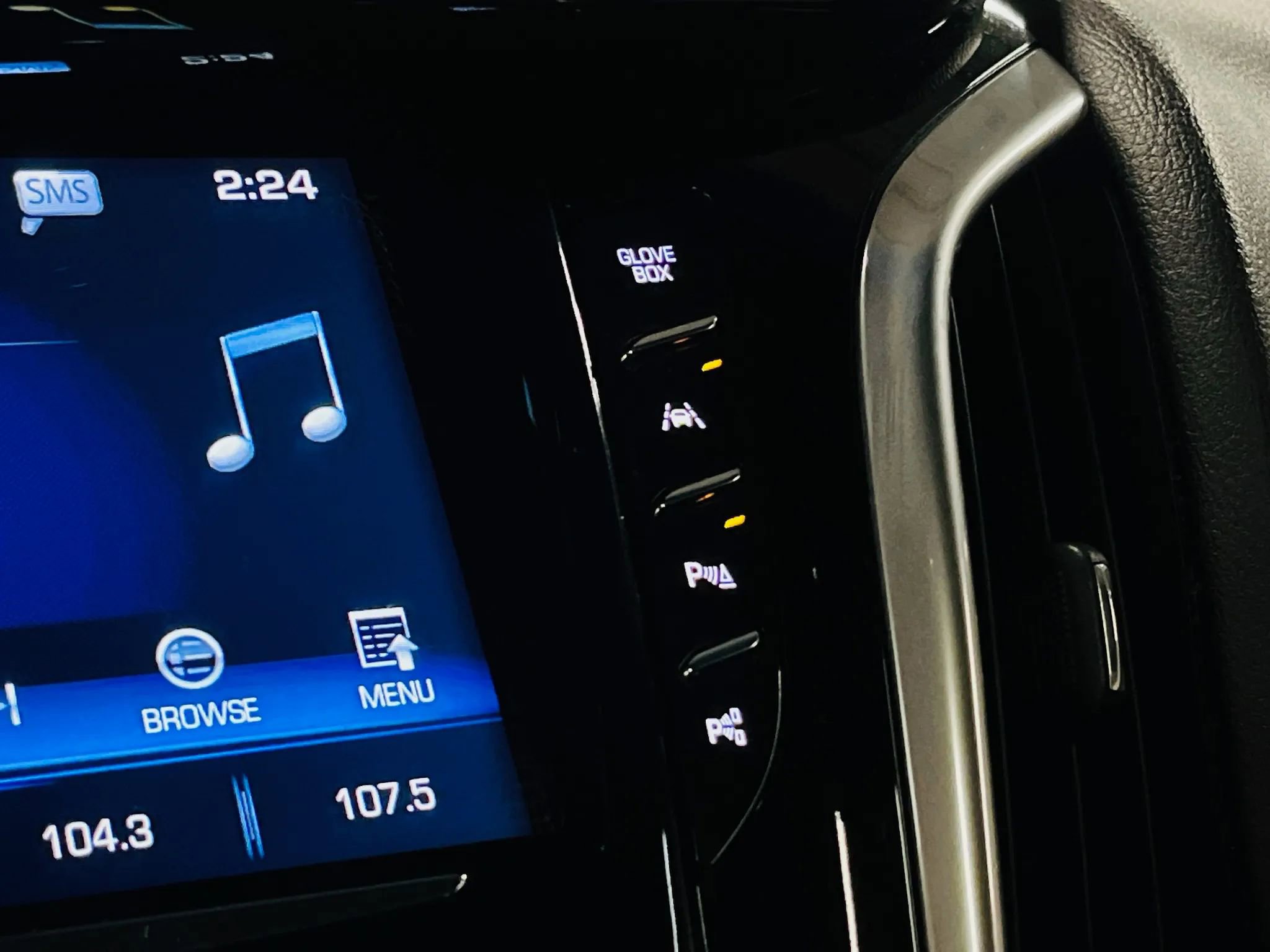 Used 2018 Cadillac Escalade Premium Luxury image 36