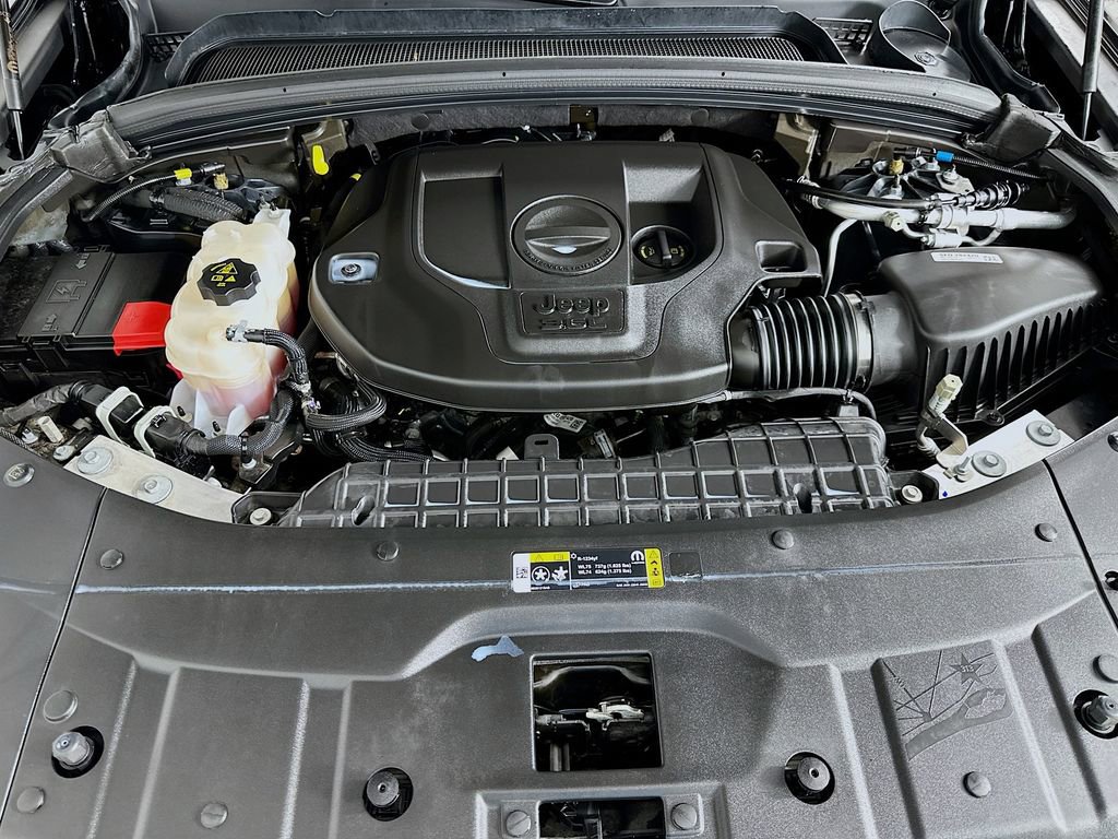 Used 2024 Jeep Grand Cherokee Summit AWD/4WD image 31