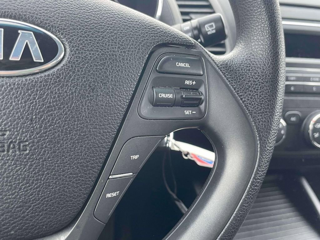 Used 2016 Kia Forte LX image 21