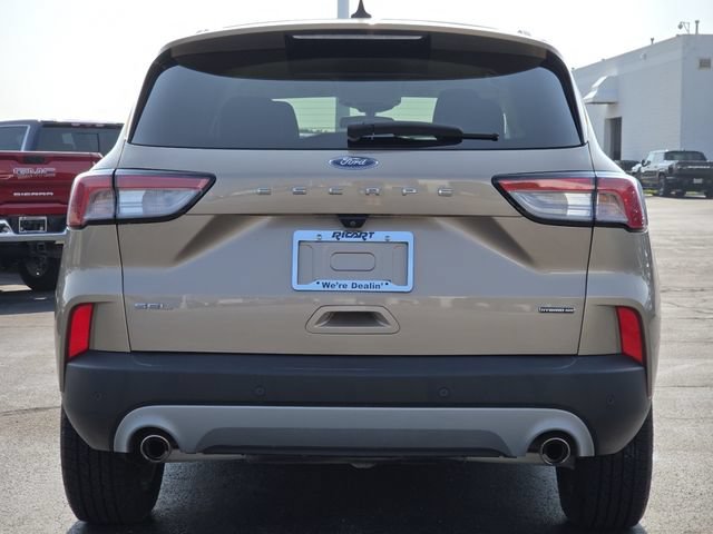 Used 2021 Ford Escape SEL w/ Technology Package AWD/4WD image 17