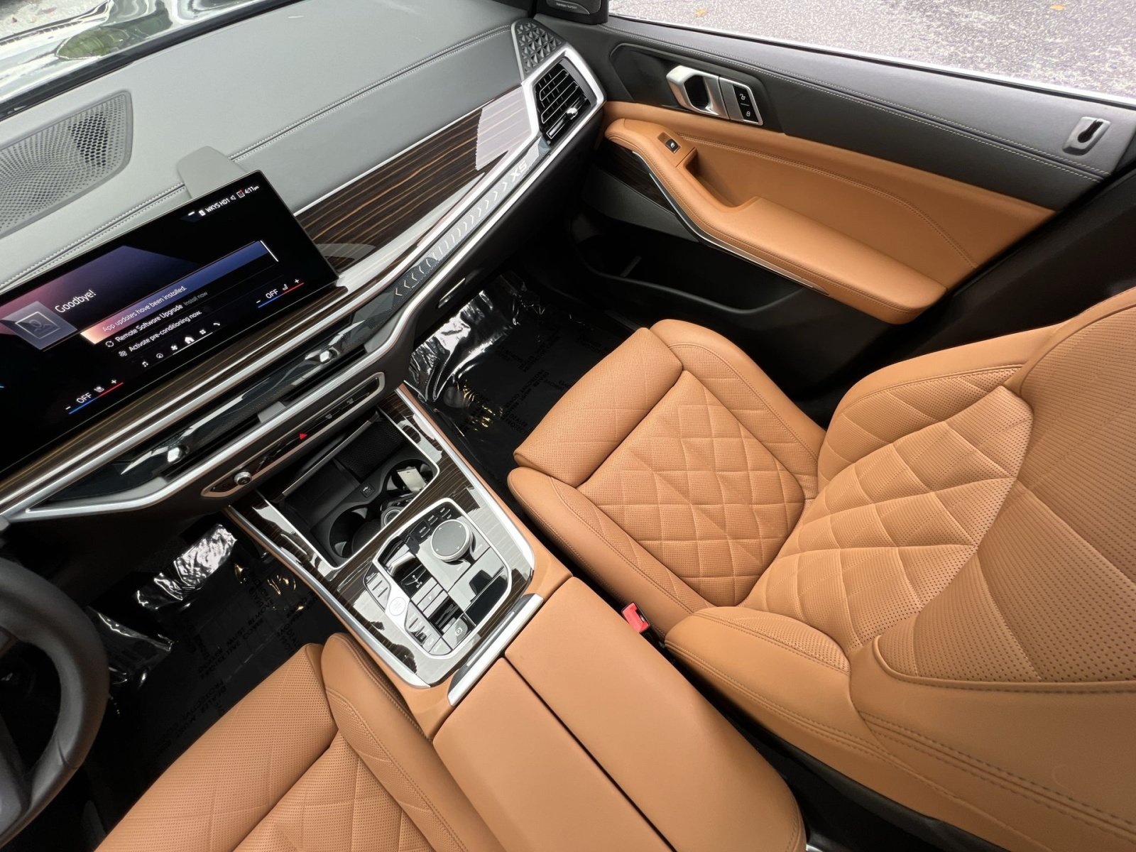 Used 2025 BMW X5 xDrive40i AWD/4WD image 14