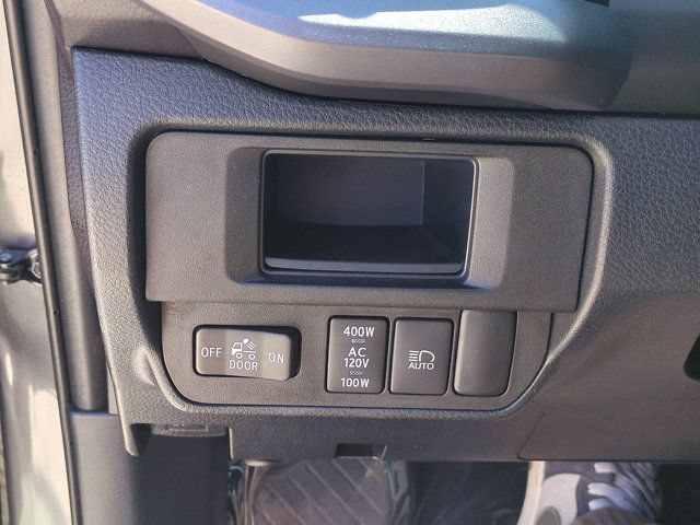 Used 2019 Toyota Tacoma TRD Sport w/ Technology Package AWD/4WD image 50