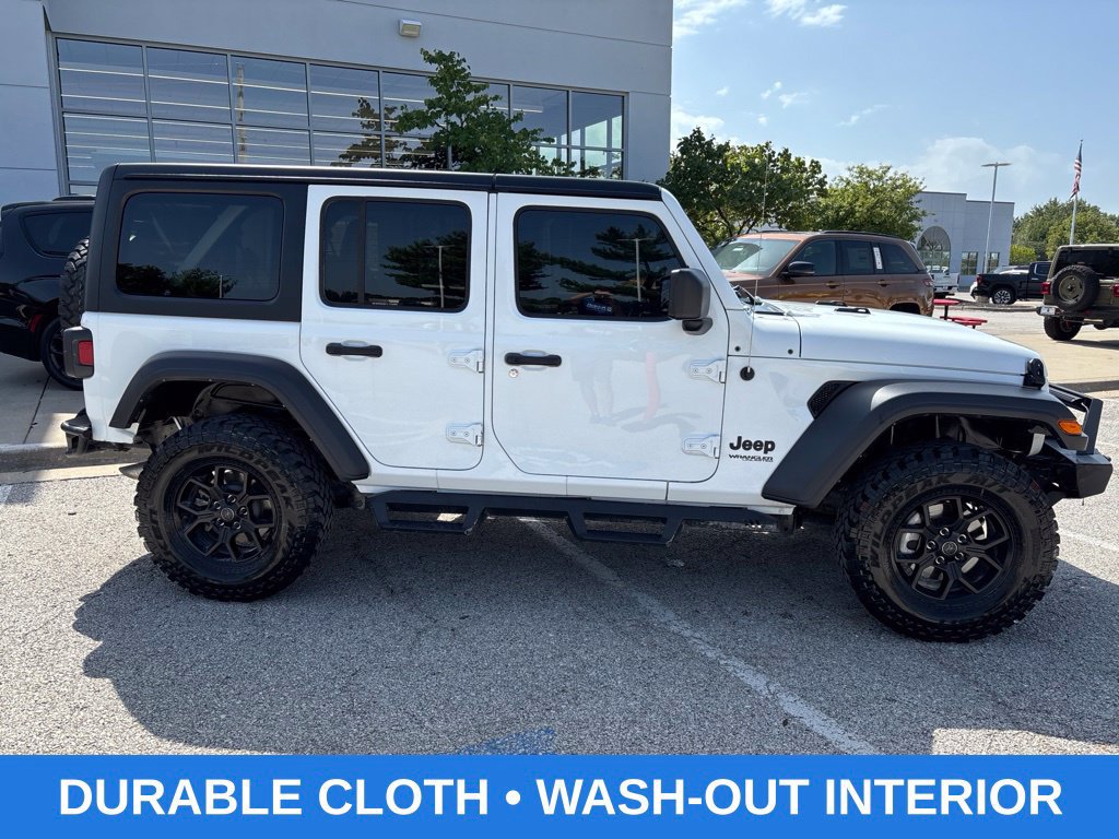 Used 2022 Jeep Wrangler Unlimited Sport AWD/4WD image 13
