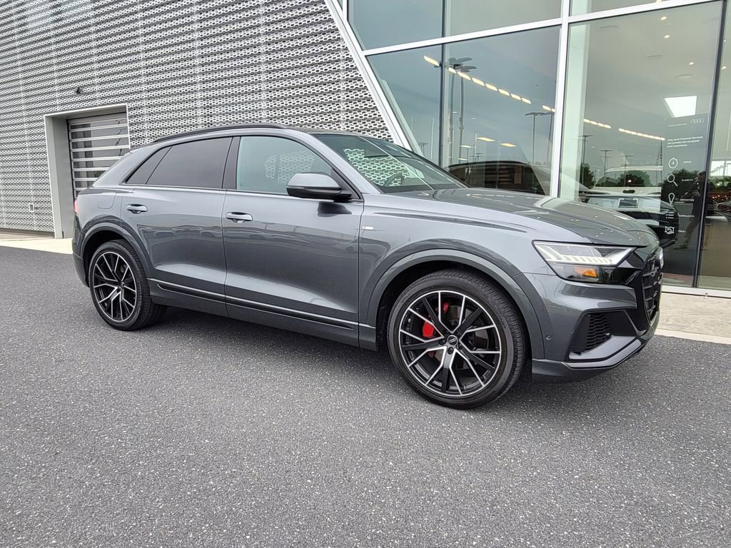 Used 2023 Audi Q8 Prestige AWD/4WD image 2