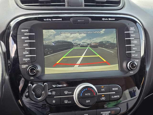 Used 2015 Kia Soul ! w/ Sun & Sound Package FWD image 8