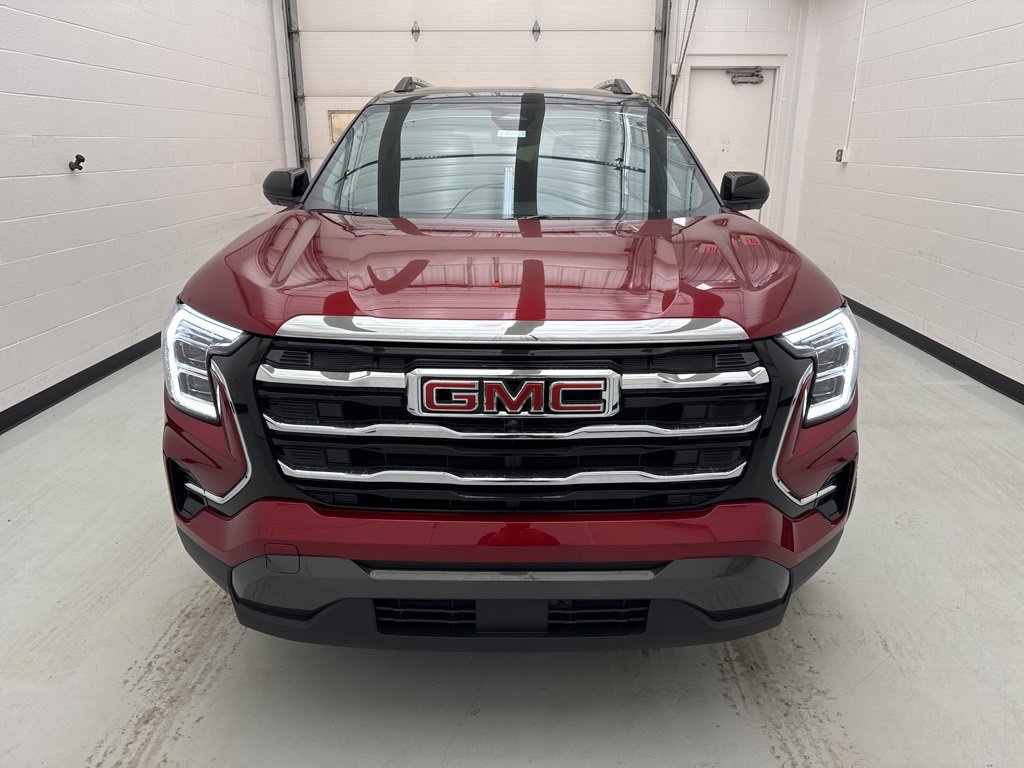 New 2026 GMC Terrain Elevation w/ Elevation Premium Package image 2