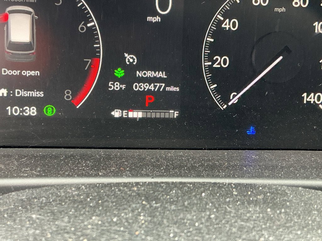 Used 2025 Honda Odyssey Touring image 3