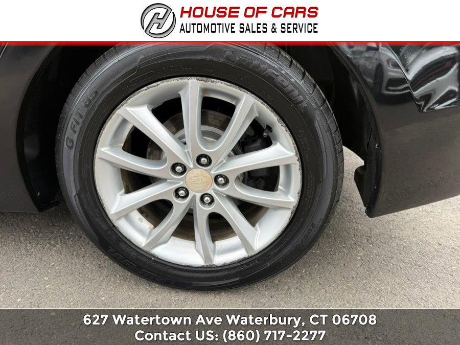 Used 2013 Subaru Impreza 2.0i Premium w/ All-Weather Pkg AWD/4WD image 18