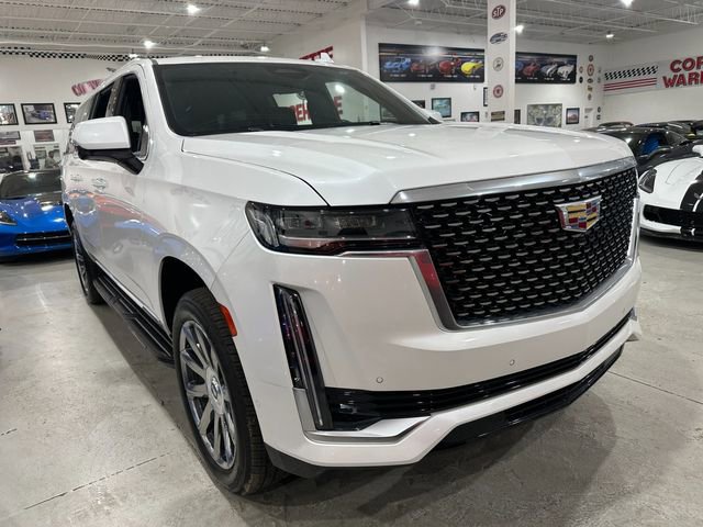 Used 2024 Cadillac Escalade ESV Premium Luxury w/ LPO, Floor Liner Package image 4