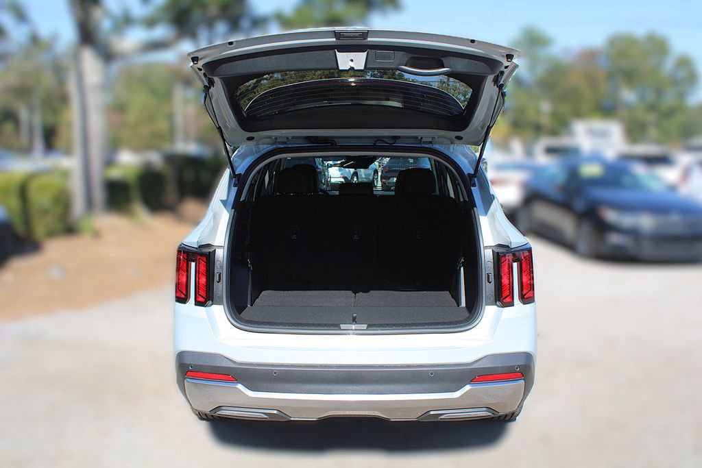 New 2026 Kia Sorento S image 9