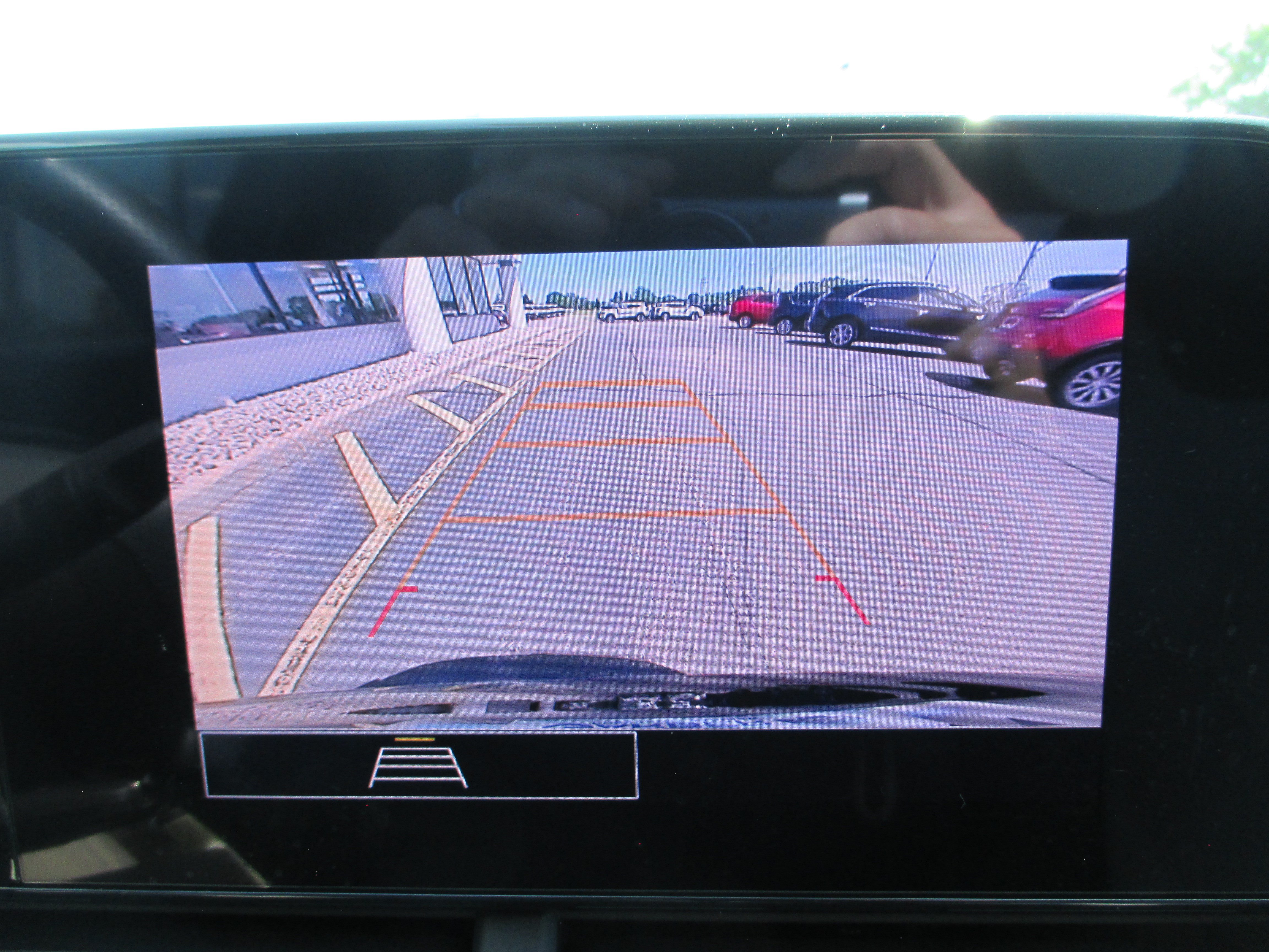 Used 2024 Chevrolet Trax RS FWD image 18