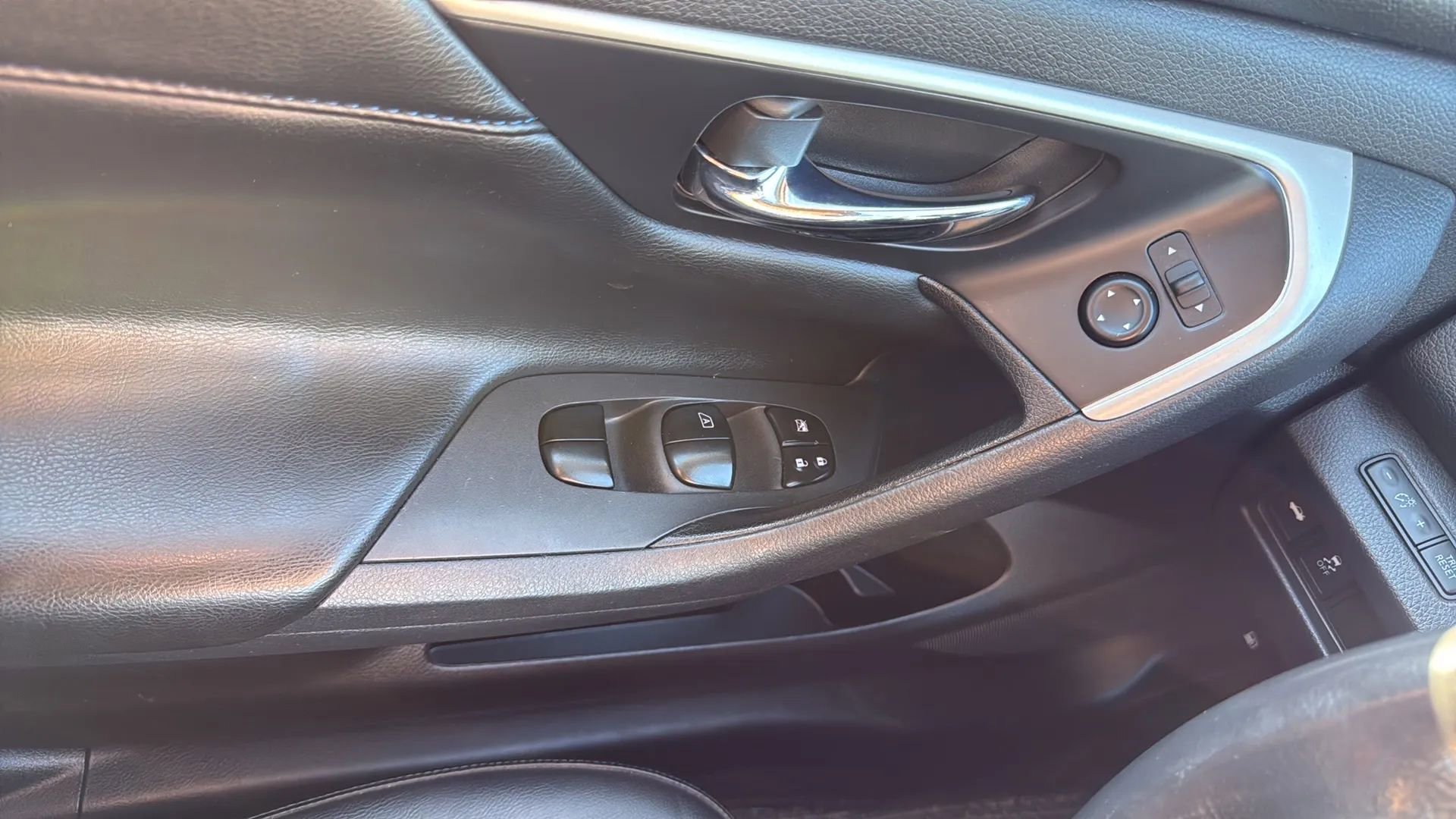 Used 2018 Nissan Altima 2.5 SR w/ SR Special Edition FWD image 21