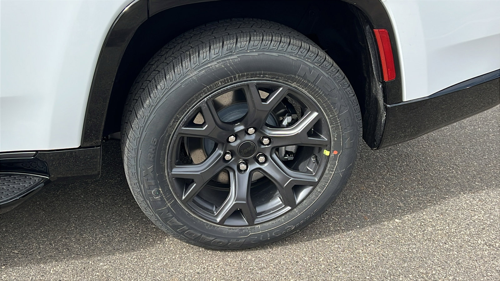 New 2026 Jeep Grand Wagoneer Limited image 12