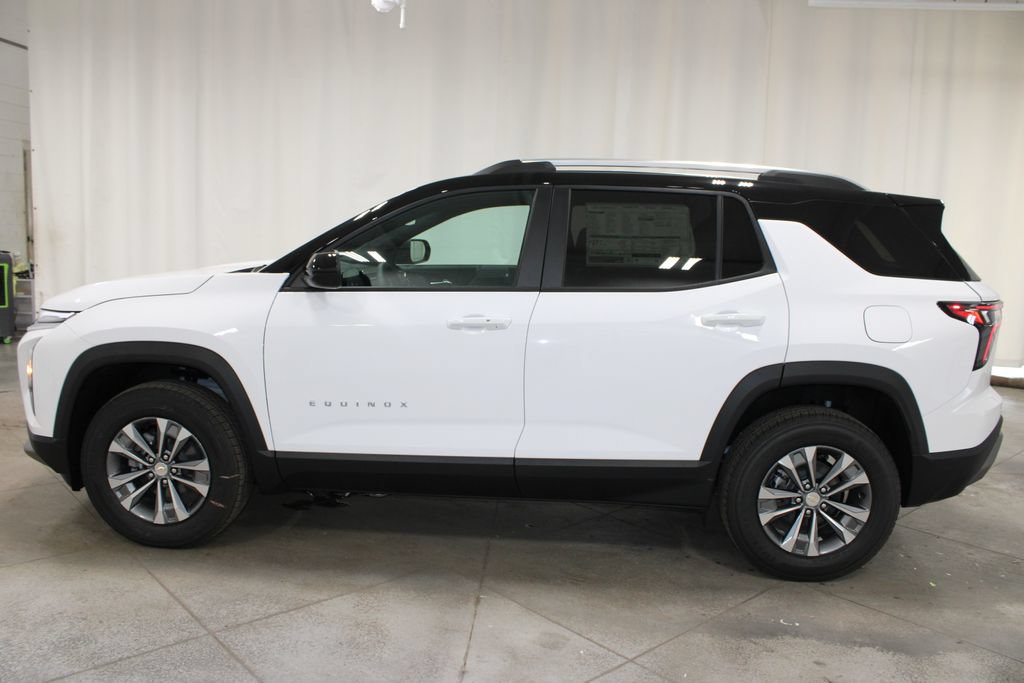 New 2026 Chevrolet Equinox LT w/ Convenience Package II FWD image 6