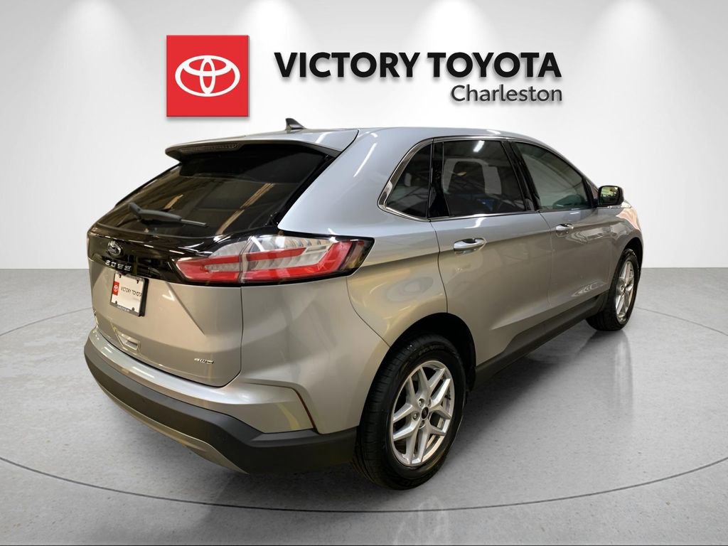 Used 2024 Ford Edge SEL image 6