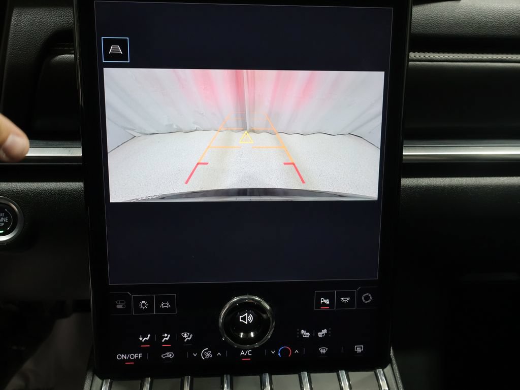 Used 2025 GMC Terrain Elevation AWD/4WD image 26