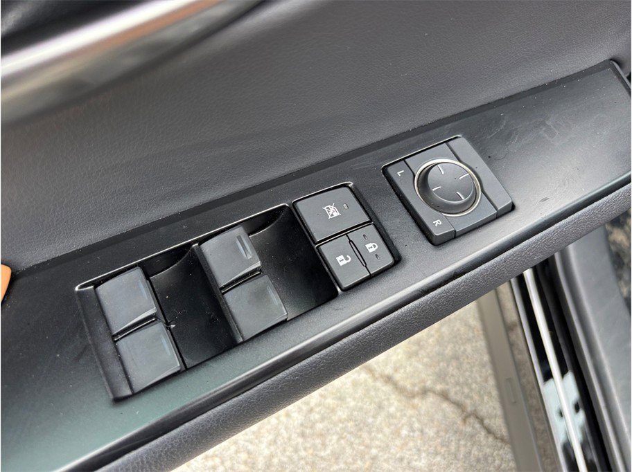 Used 2021 Lexus UX 250h w/ Premium Package image 23