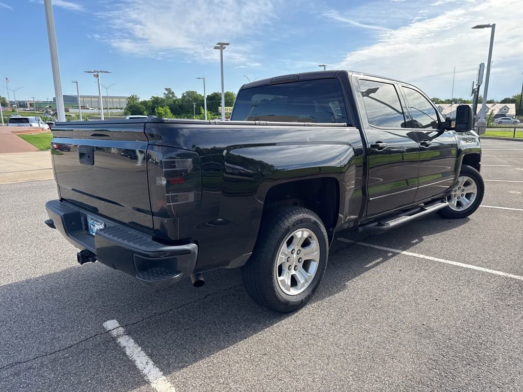 Used 2018 Chevrolet Silverado 1500 LT w/ Texas Edition AWD/4WD image 4