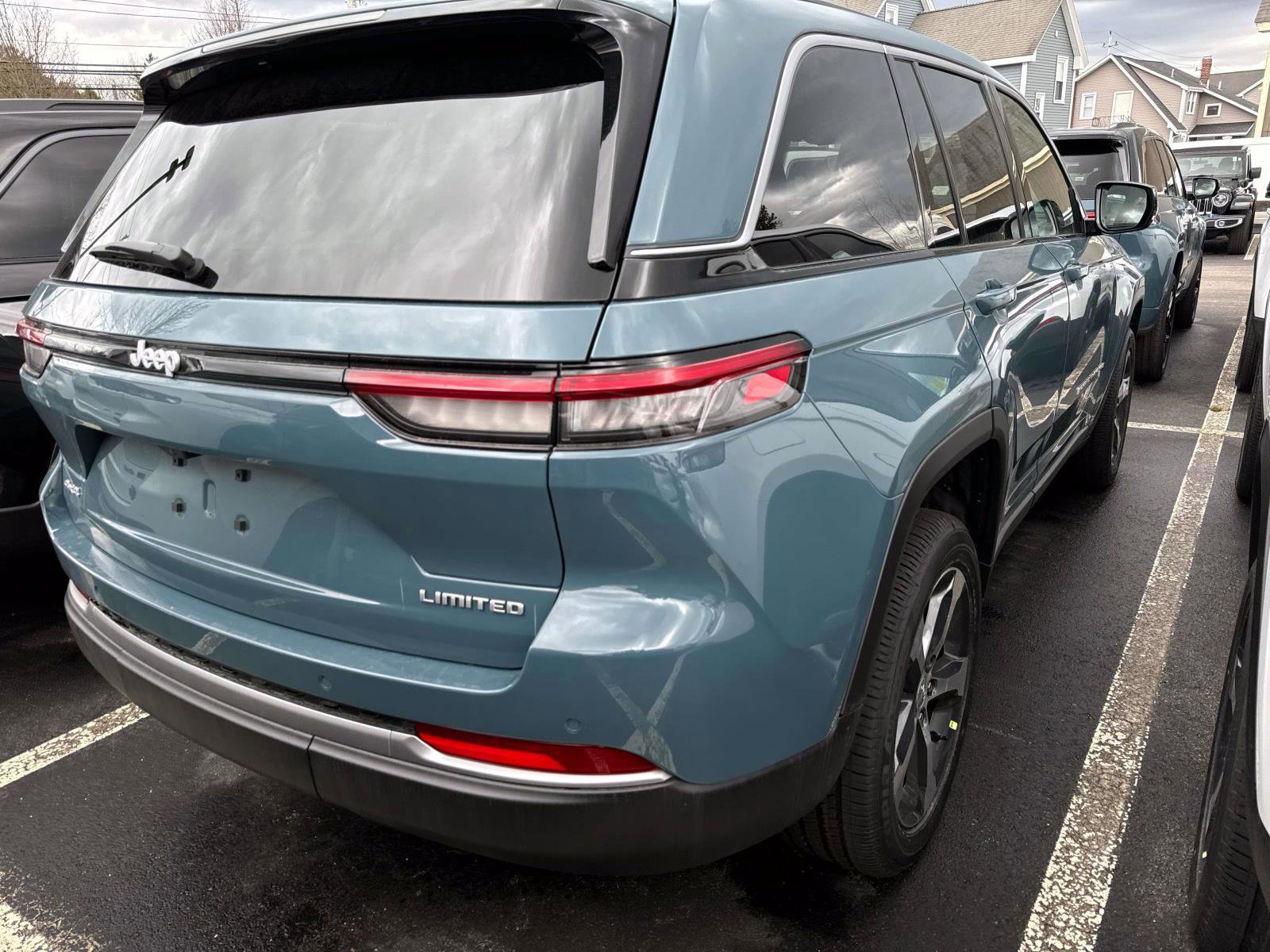 New 2026 Jeep Grand Cherokee Limited image 2