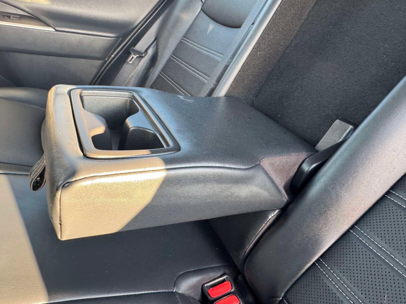 Certified 2021 Toyota RAV4 Limited w/ Limited Grade Weather Package AWD/4WD image 21