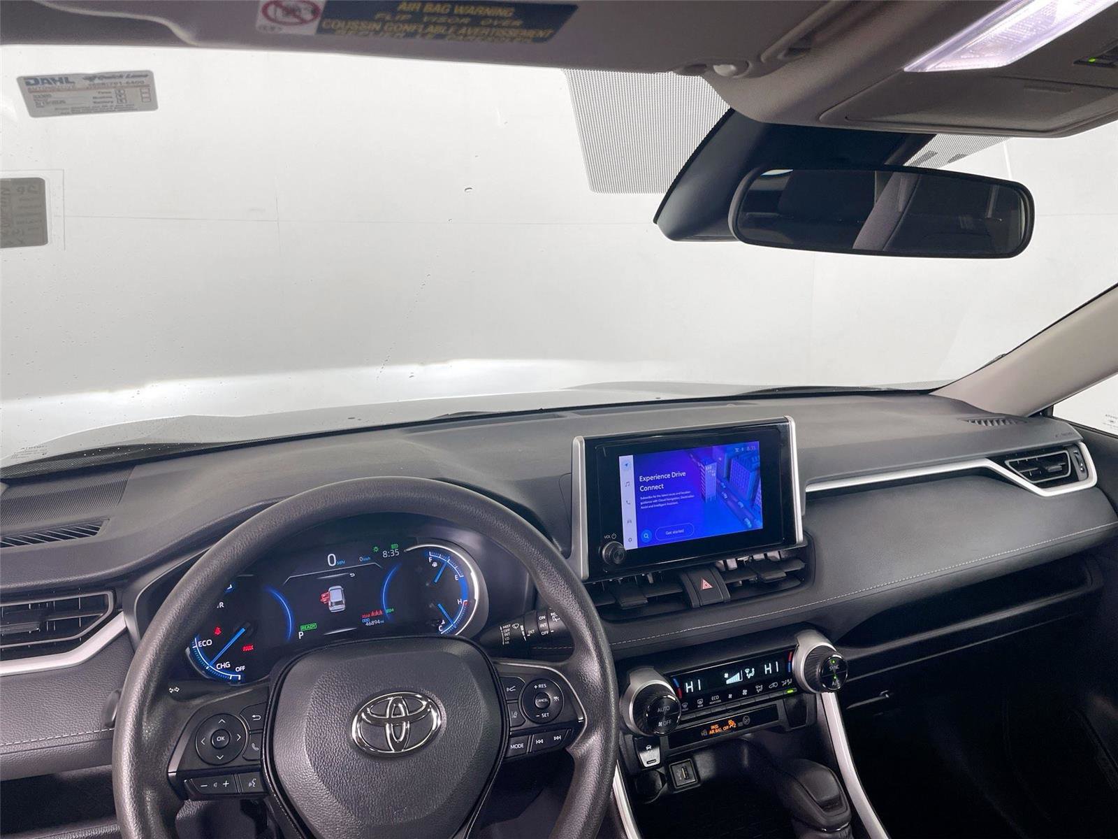 Used 2024 Toyota RAV4 XLE AWD/4WD image 29