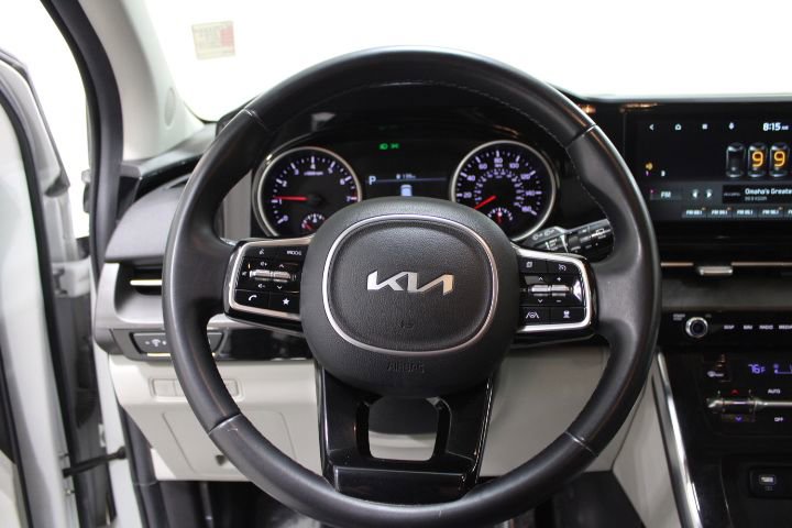 Used 2022 Kia Carnival SX image 28