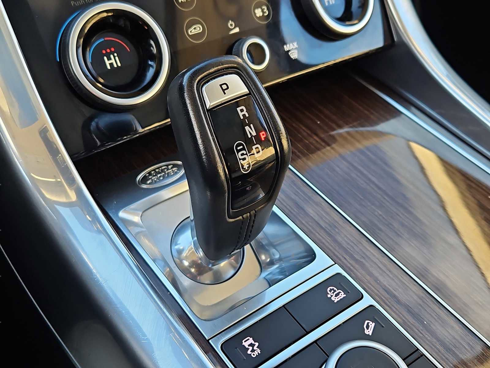 Used 2019 Land Rover Range Rover Sport Supercharged image 32