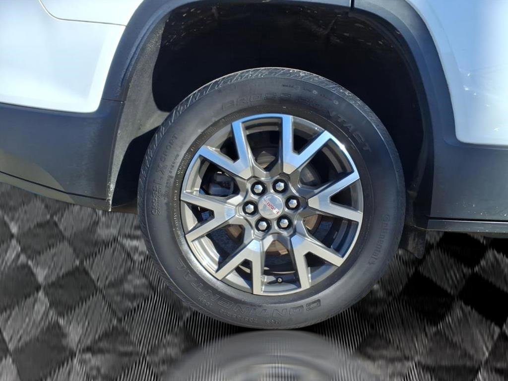 Used 2021 GMC Acadia SLE w/ Driver Convenience Package image 7