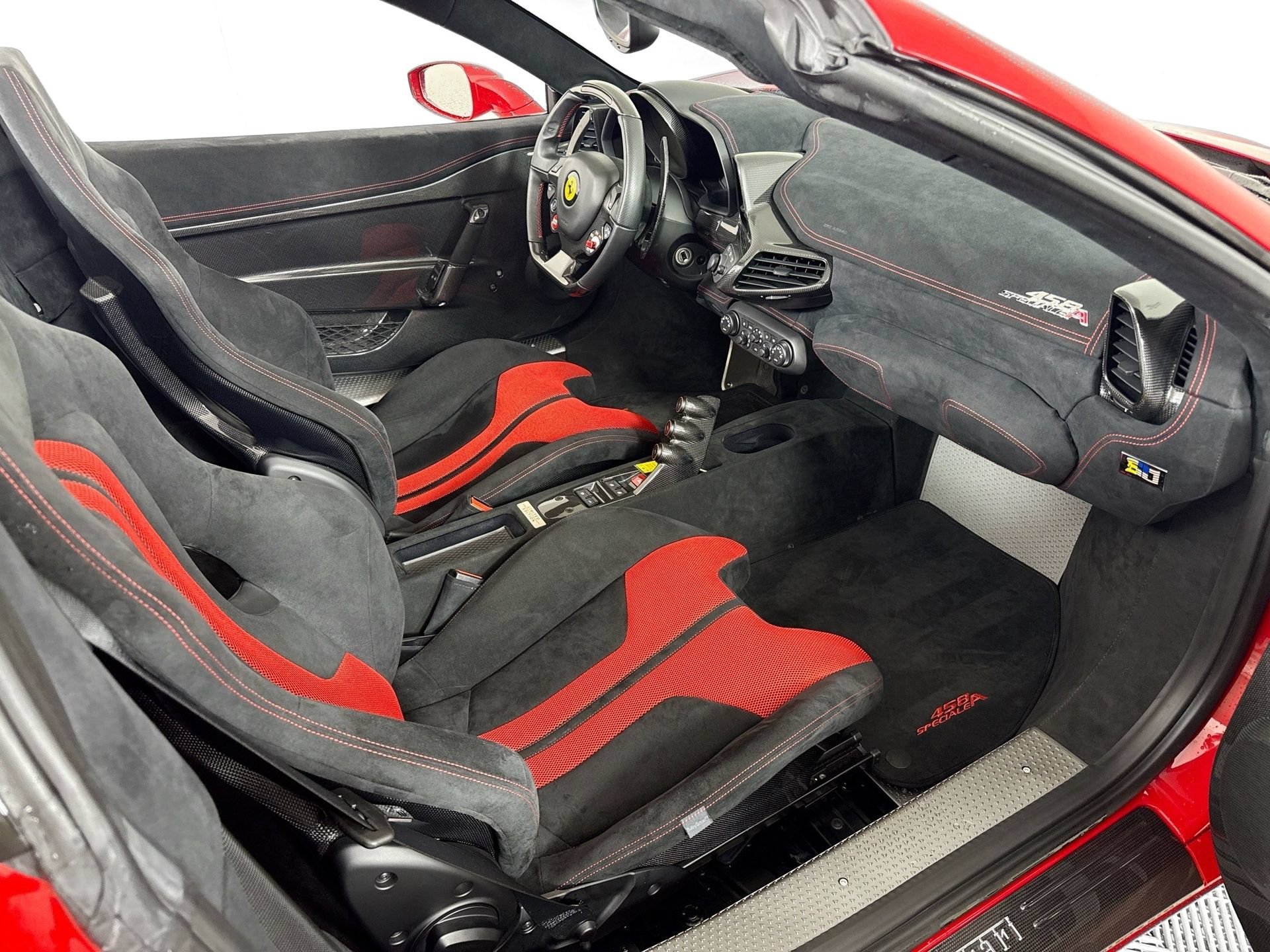 Certified 2015 Ferrari 458 Speciale A RWD image 21