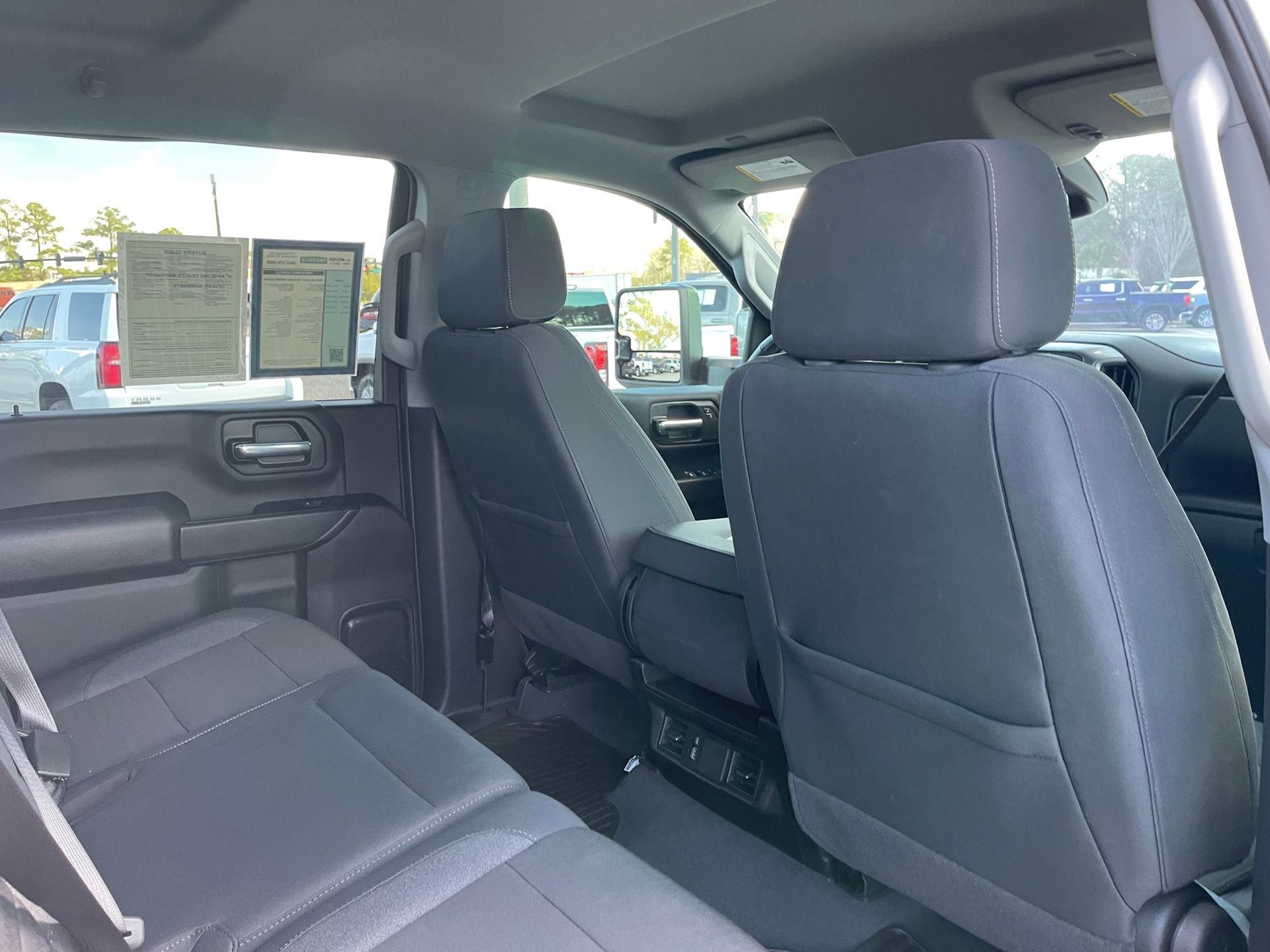 Used 2025 Chevrolet Silverado 2500 Custom w/ Custom Value Package image 24