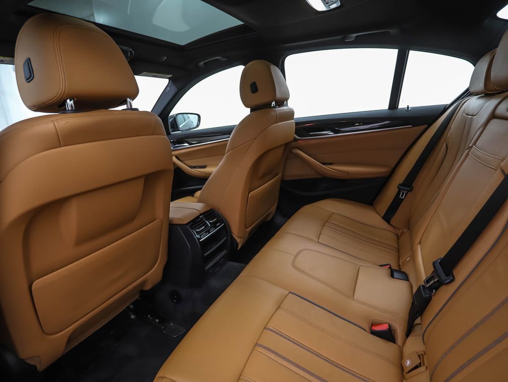 Used 2019 BMW 530i xDrive w/ Convenience Package image 20