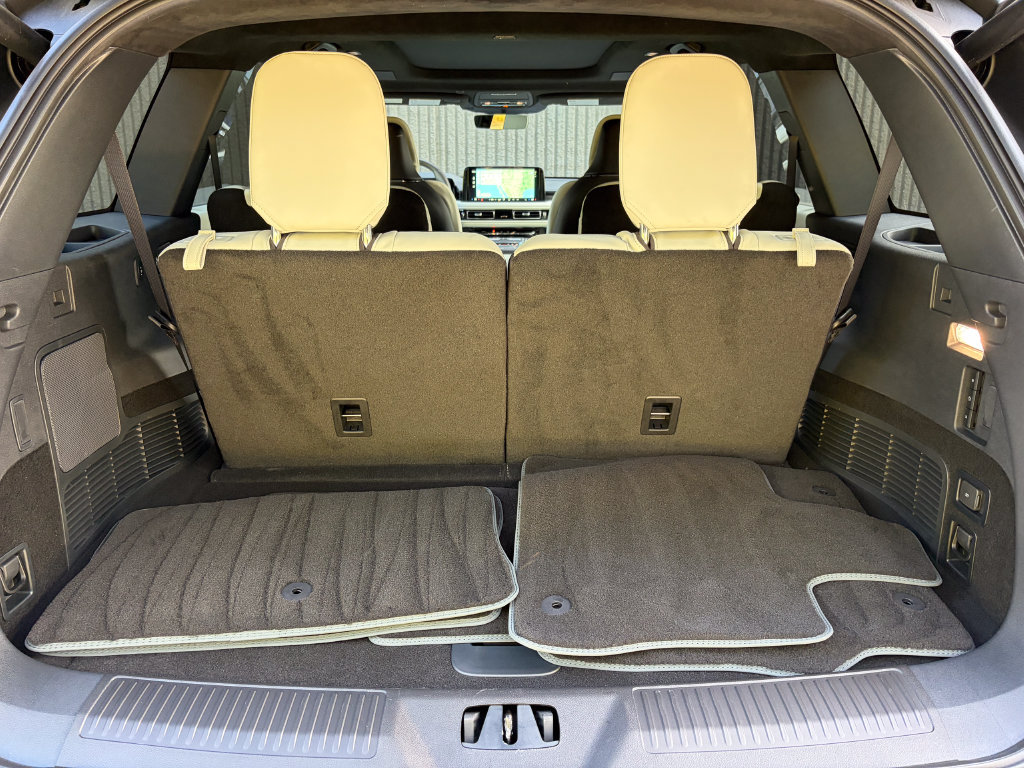 New 2026 Lincoln Aviator Black Label w/ Dynamic Handling Package AWD/4WD image 24