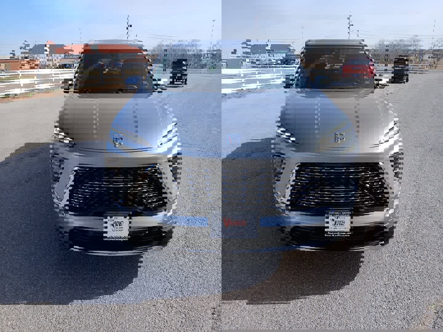 Used 2025 Buick Enclave Avenir w/ Super Cruise Package image 12