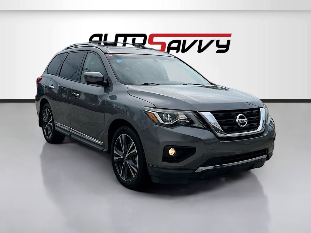 Used 2019 Nissan Pathfinder Platinum w/ Cargo Package FWD image 1
