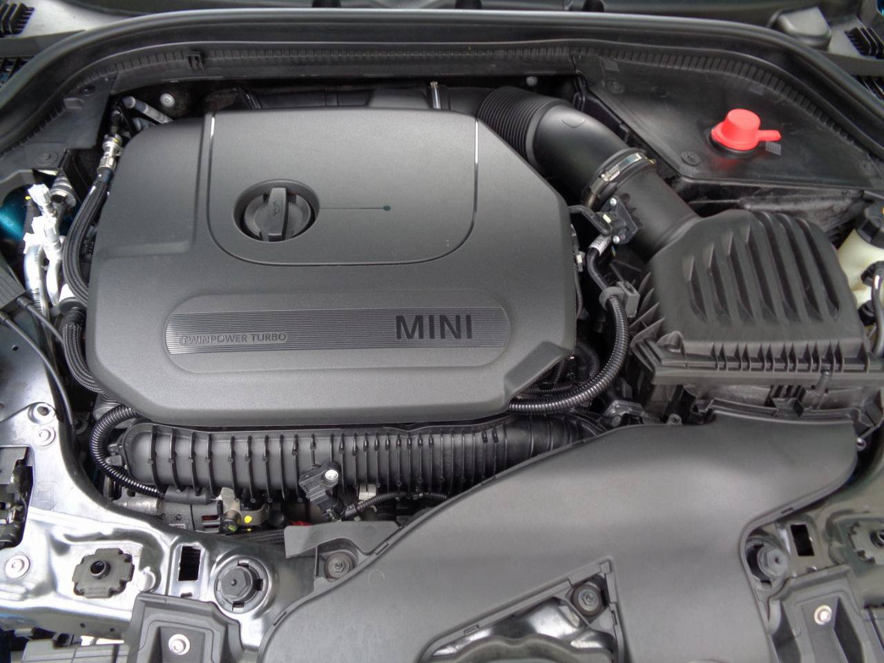 Used 2024 MINI Cooper S w/ Seaside Edition FWD image 21