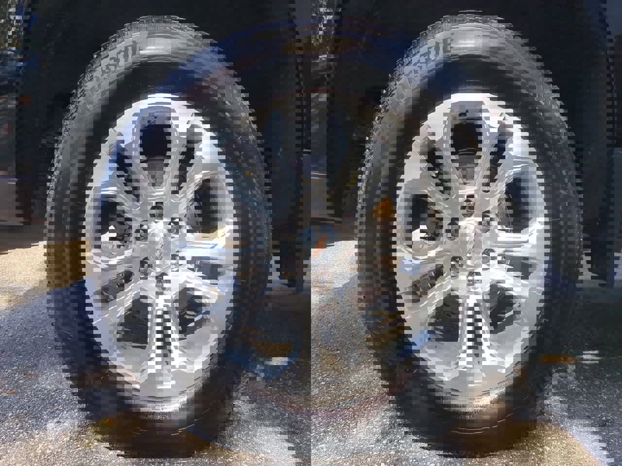 Used 2025 Chevrolet Silverado 1500 LTZ w/ LTZ Premium Package image 14