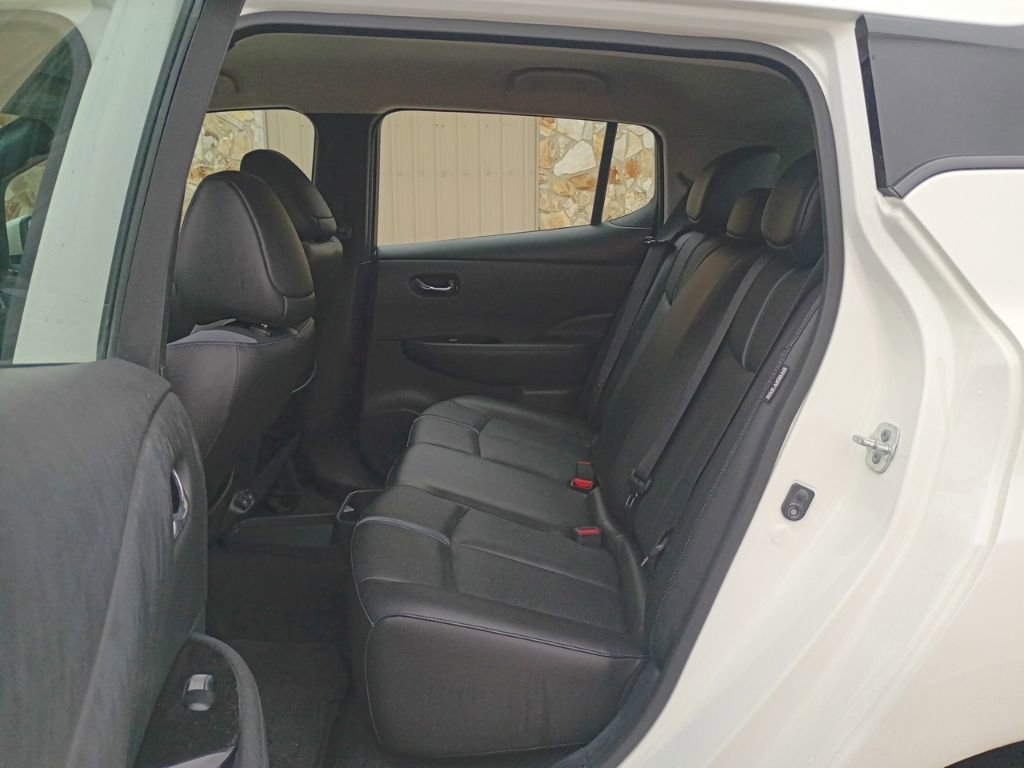 Used 2021 Nissan Leaf SL Plus FWD image 38