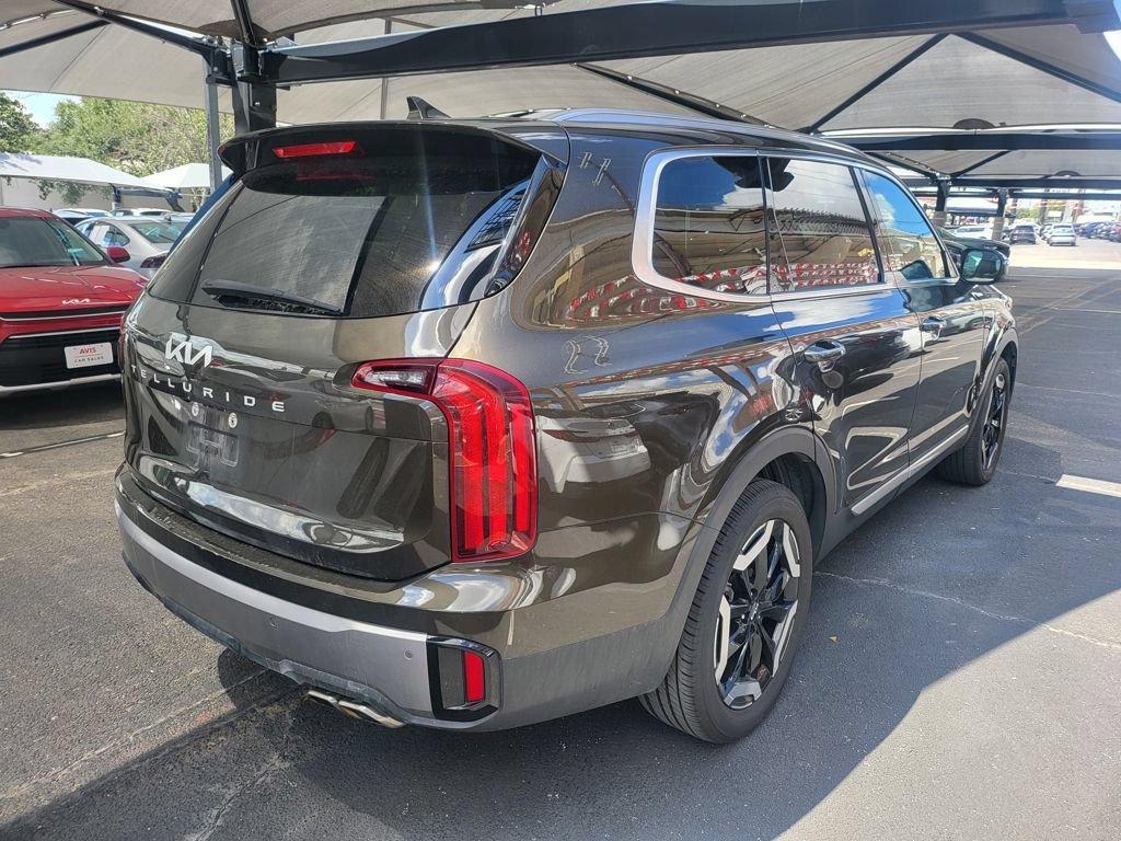 Used 2025 Kia Telluride S FWD image 8