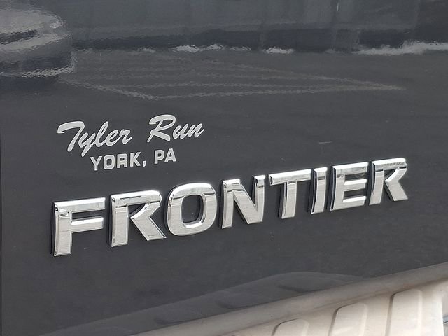 Used 2012 Nissan Frontier SV image 30