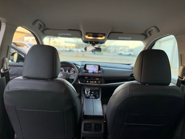 Used 2026 Nissan Rogue SV image 17