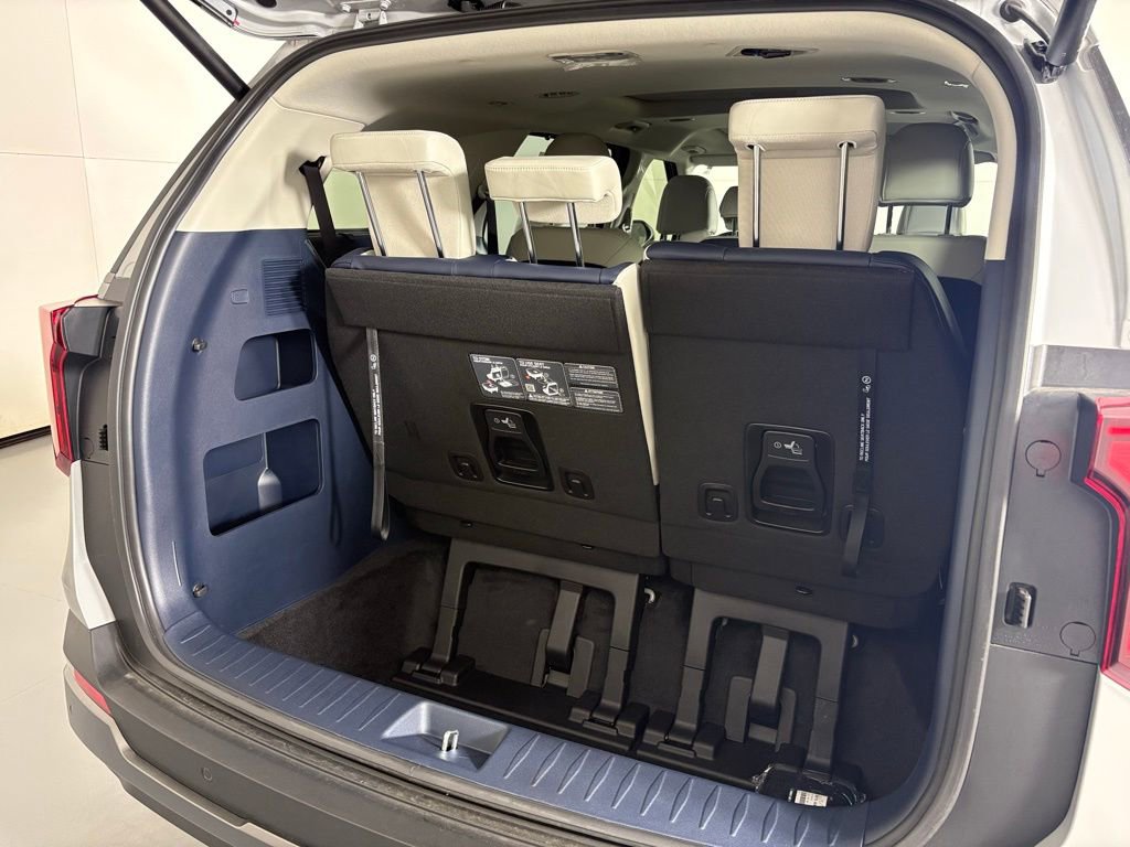 New 2026 Kia Carnival SX image 18