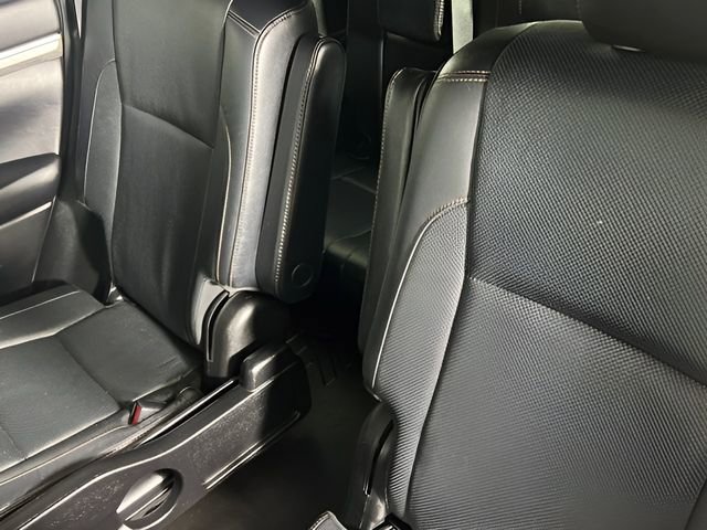 Used 2018 Toyota Highlander Limited image 31
