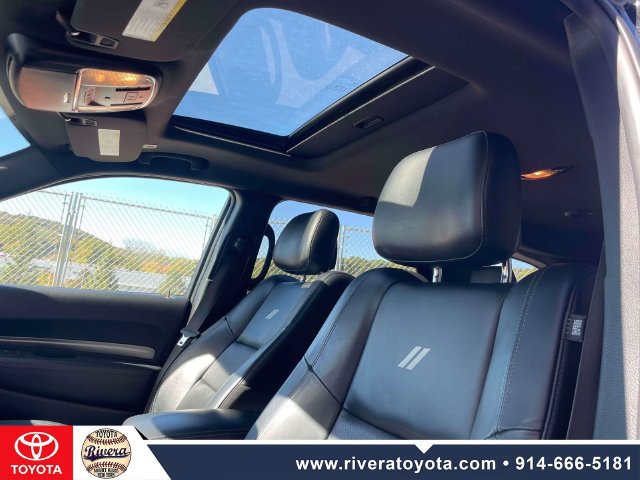 Used 2020 Dodge Durango R/T w/ Blacktop Package AWD/4WD image 21
