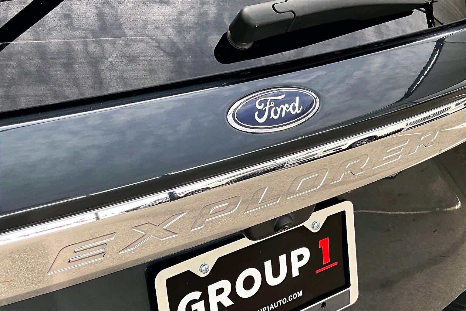 Used 2023 Ford Explorer XLT RWD image 29