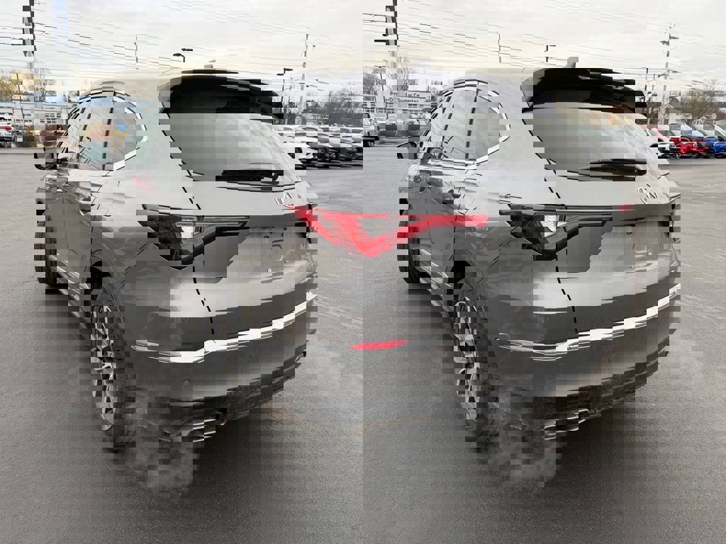 Used 2023 Acura MDX SH-AWD w/ Technology Package image 7