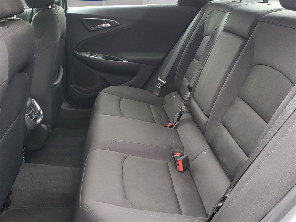 Used 2024 Chevrolet Malibu LT image 10