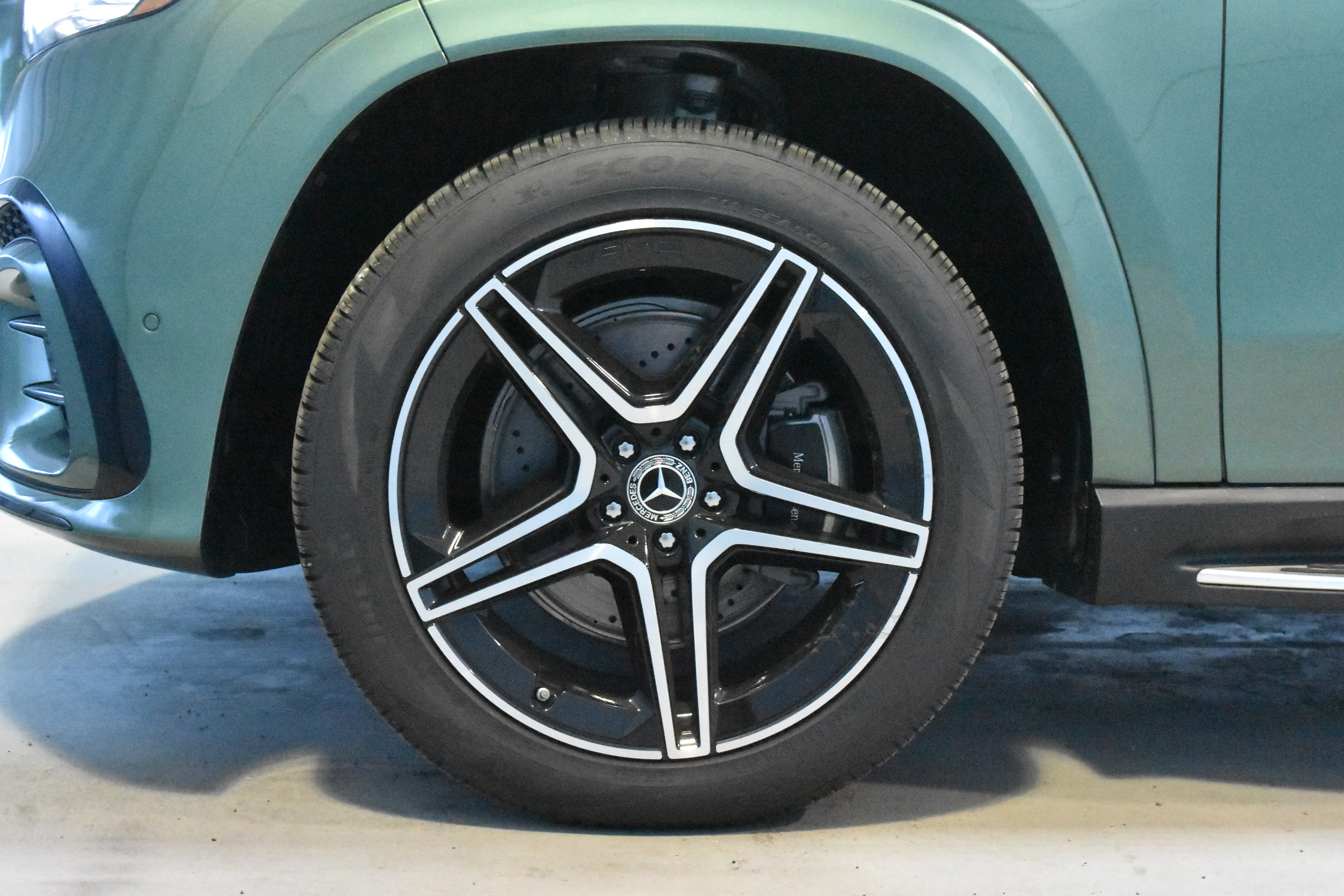 New 2026 Mercedes-Benz GLS 450 4MATIC image 22